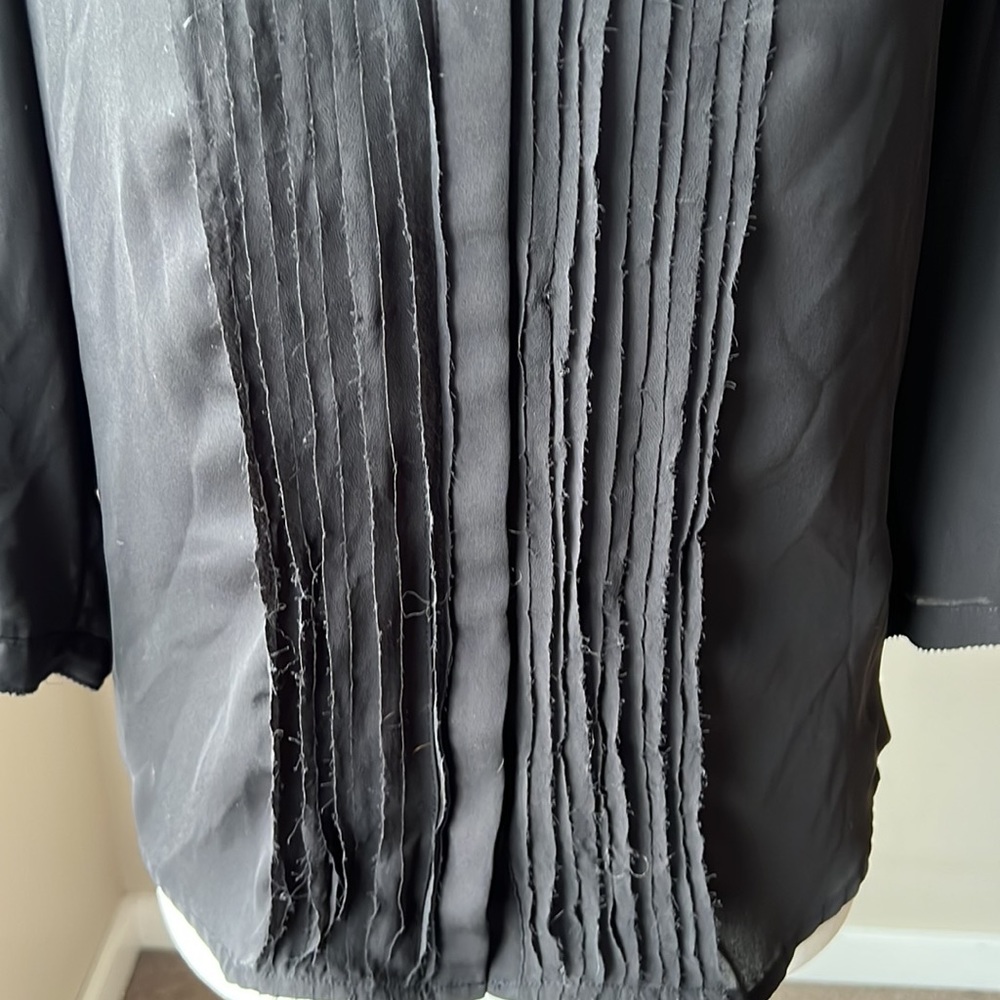 H&M blouse - Picture 3 of 9